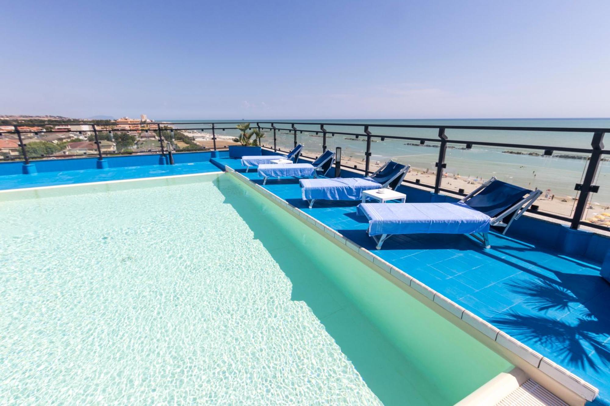 Hotel Royal فيرمو المظهر الخارجي الصورة