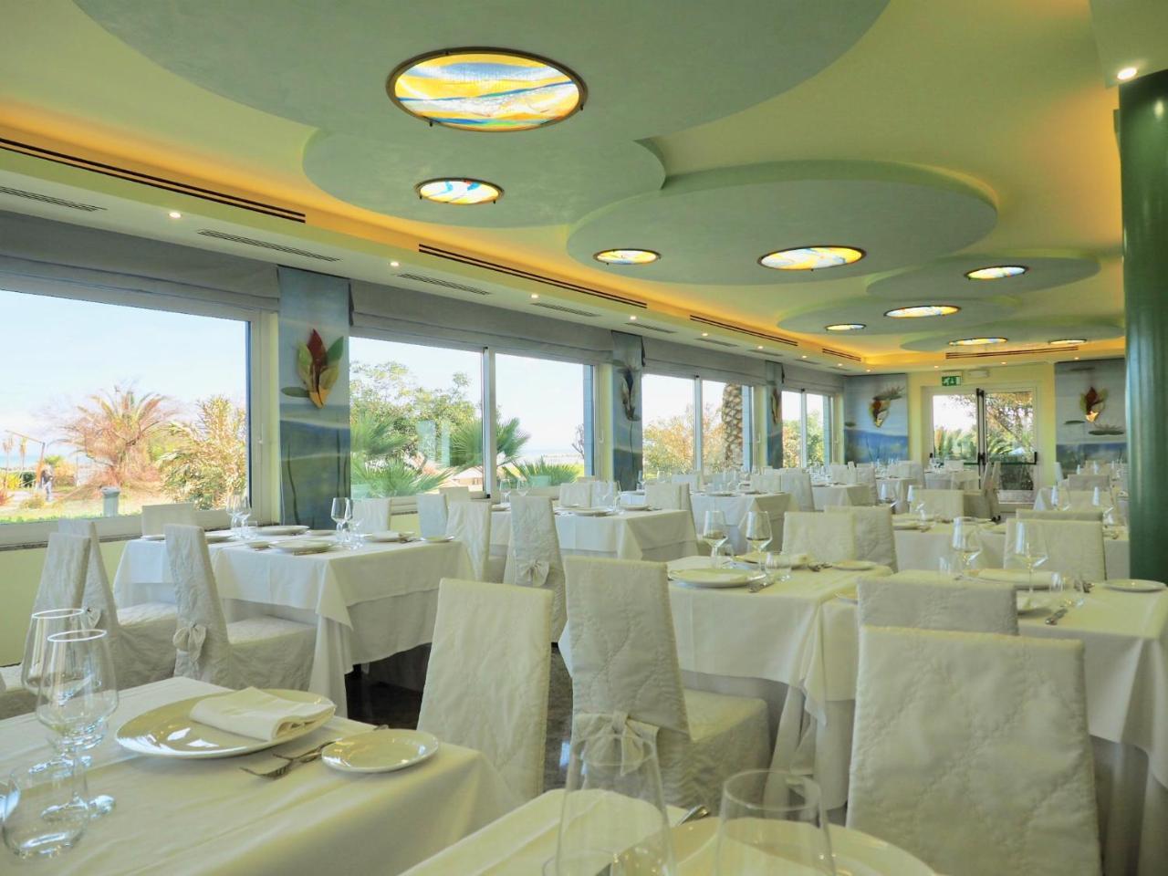 Hotel Royal فيرمو المظهر الخارجي الصورة