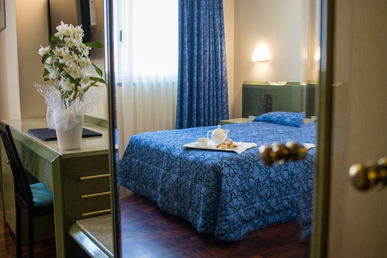 Hotel Royal فيرمو المظهر الخارجي الصورة
